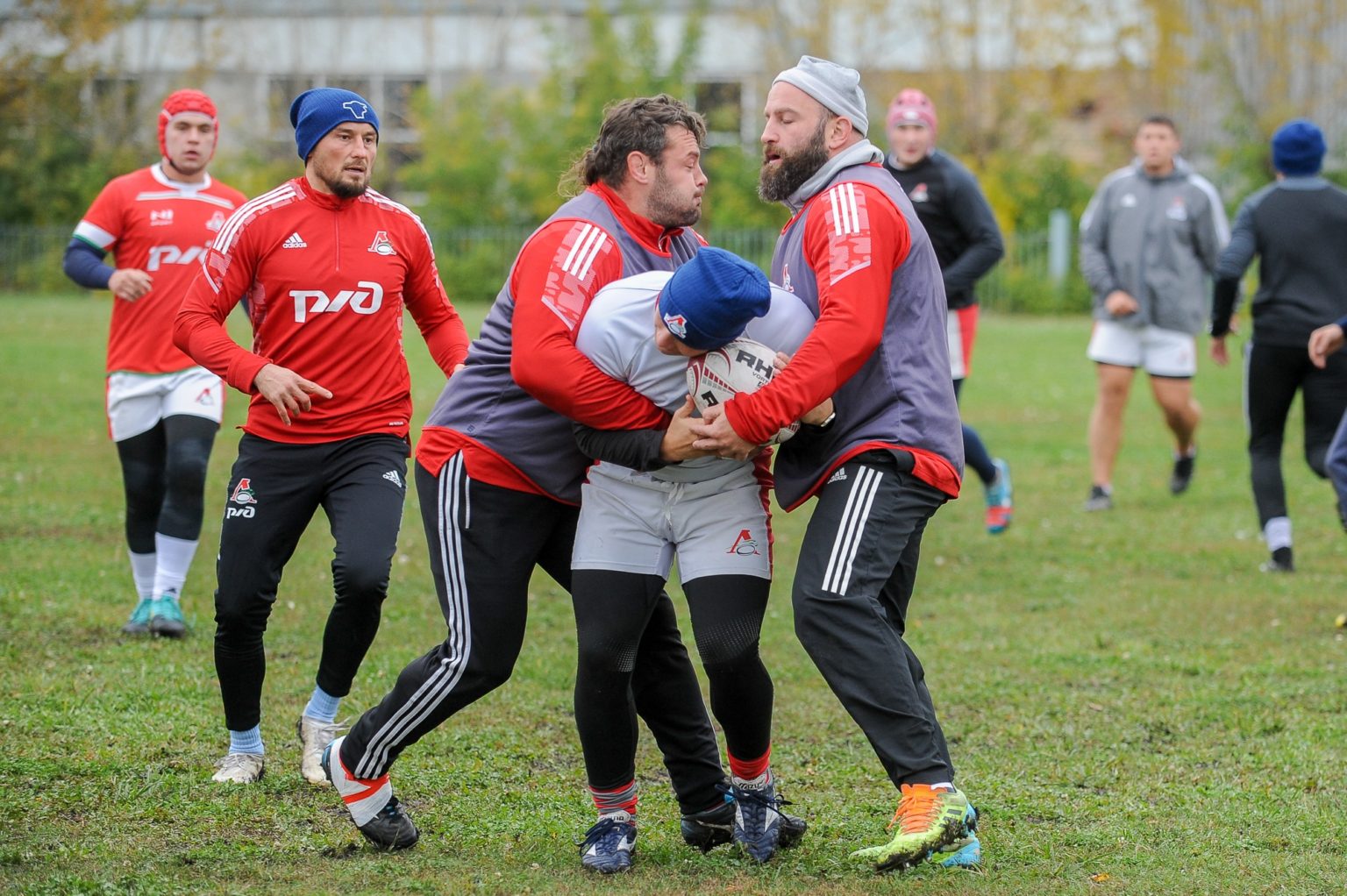 Какой клуб сейчас тренирует. Локомотив Пенза регби. Александр Глотов регби. Черное регби.